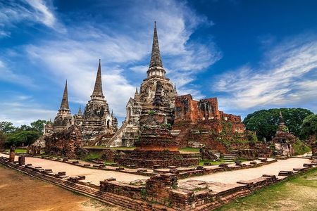 Ancient Wonders of Ayutthaya with Return Scenic River Cruise
