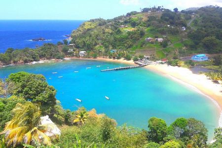 The Grand Circle 12-Hour All-Inclusive Island Experience