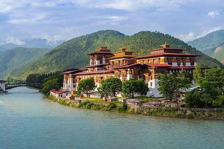5 Nights Bhutan Overland Tour