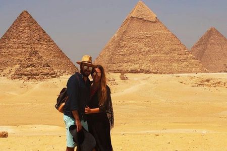 Private Full Day Tour to Giza Pyramids, Memphis and Sakkara Pyramid
