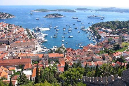 Private Tour(Hvar Town, Pakleni Islands and Solta Island Tour)