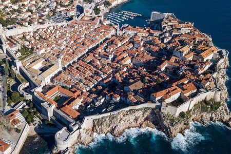 From Split: Dubrovnik Guided Day Tour with Ston Oyster tasting