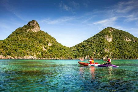 Mr. Tu Day Trip to Angthong Marine Park by Speed Boat from Koh Samui