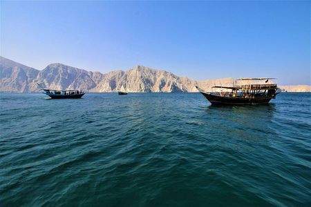 Khasab Dhow Cruise Lunch Day Trip from Dubai