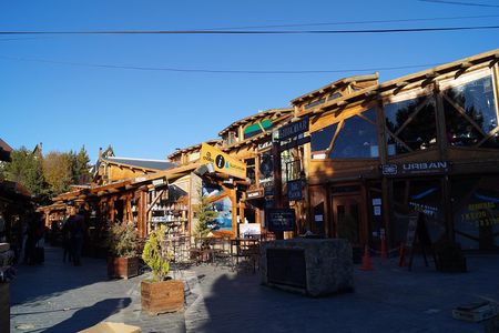 El Calafate City Tour and Walichu caves
