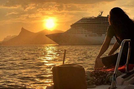 Rio de Janeiro Sunset Sailing Tour with Drinks