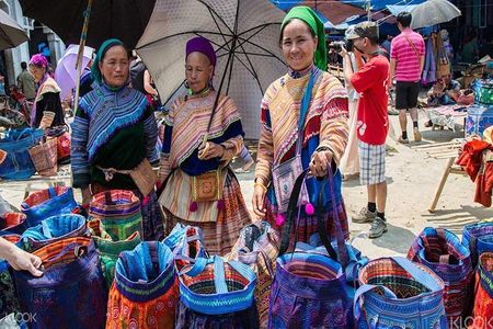 Sapa 2 Days 1 Night Bac Ha Market Tour (Overnight In Hotel)