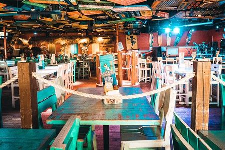 Señor Frogs Lunch / Dinner Package
