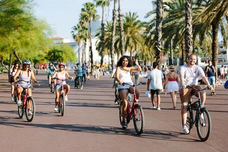  Highlights & Hidden Spots of Barcelona Bike Tour w/ Local Guide
