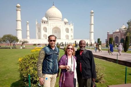 Taj Mahal & Agra Private Day Tour from Delhi