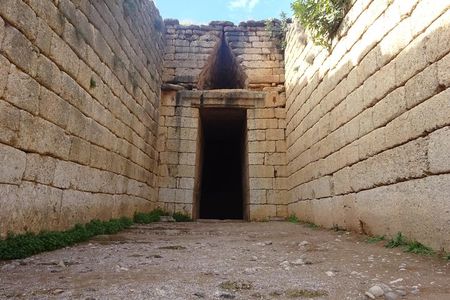 4-Day Classical Greece Tour: Epidaurus, Mycenae, Olympia, Delphi, Meteora