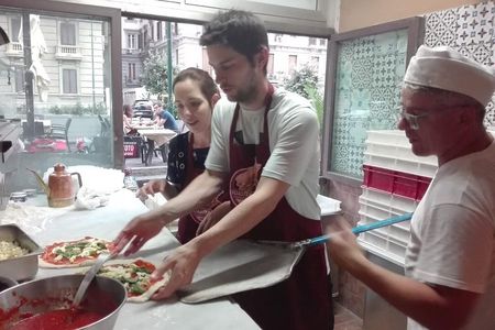 Authentic Naples Pizza & Calzone Class: Hands-on, Wine & Dessert