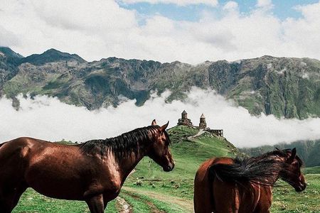 full day Kazbegi-Gudauri-jvari -from Tbilisi 