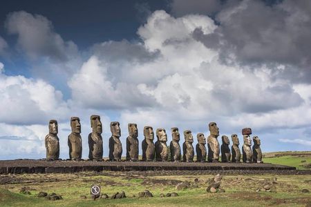 Private Tour: Full Day Easter Island Highlights