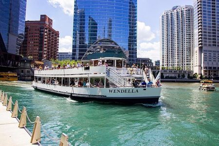 Chicago Lake and River Architecture Tour