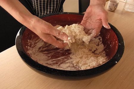 Japanese Cooking and Udon Making Class in Tokyo with Masako
