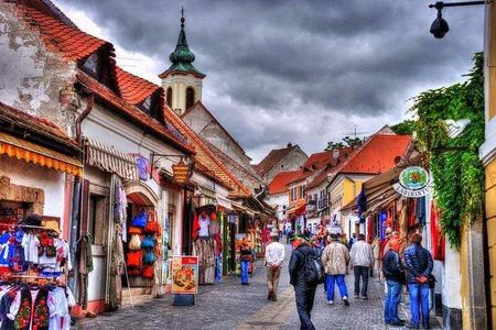 SzentEndre-SaintAndrew City Privately Shopping and Picturesque