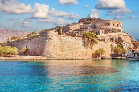 Spinalonga the Fortress of Elounda from Heraklion with BBQ