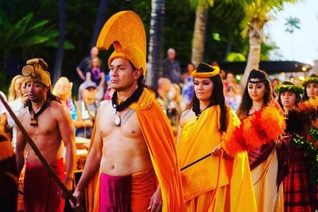 Big Island: Island Breeze Luau
