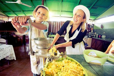 Half Day Nature Safari Float and Tortilla Making Tour from La Fortuna-Arenal