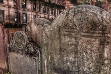 Charleston Ghost & Graveyard Night-Time Guided Walking Tour