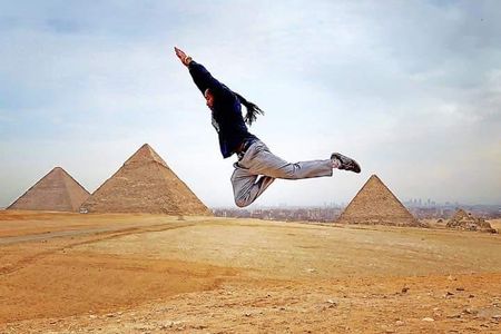 Unique tour to Giza pyramids, Egyptian museum & Khan El-Khalili 