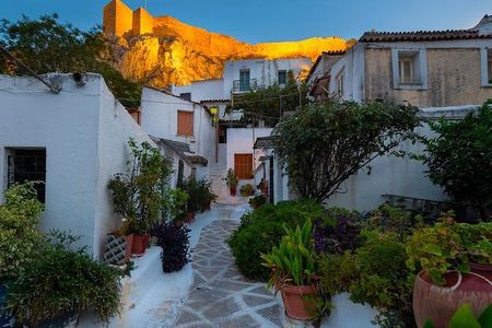 Private walking tour- Enjoy a Sunset Tour in Plaka