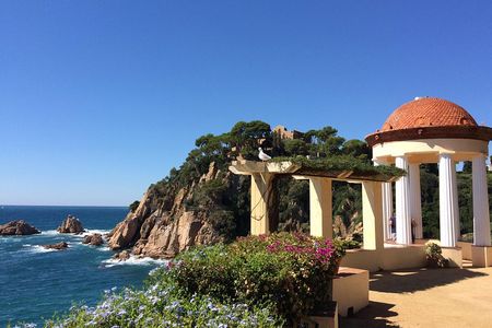 Costa Brava & Medieval Village Small Group Tour Including Lunch