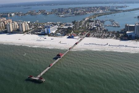 Helicopter Tour of Clearwater Beach and Belleair Country Club