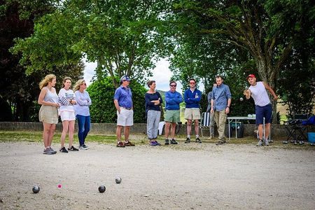 Petanque (boules) lesson in Provence