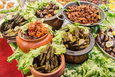 Istanbul Traditional Food Tour with Dinner on Off-Touristy-Path