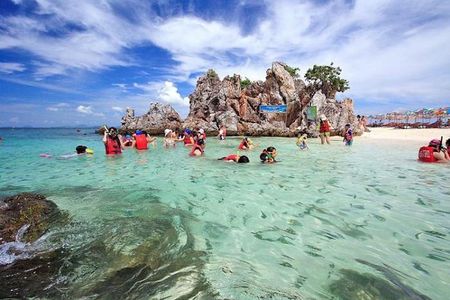 Tropical Escape: Half-Day Speedboat Trip to Phuket Khai Islands