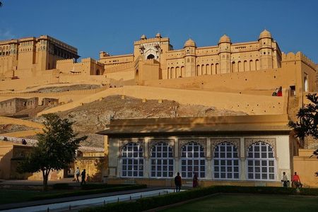 Golden Triangle Tour 4 Days (Delhi - Agra - Jaipur )