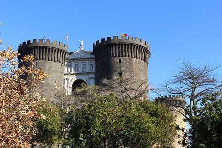 The Origins of Naples: A Monumental Tour for Small Groups