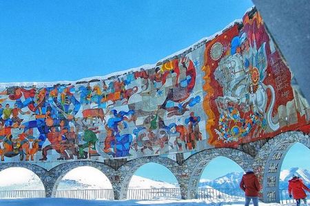 Kazbegi Adventure - Private Day Trip From Tbilisi with a Dinner + Masterclass