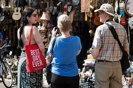 Private Athens Walk: Ruins, Markets & Local Stories