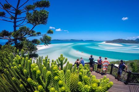 Ocean Rafting: Whitehaven Beach, Snorkelling & Hill Inlet Lookout