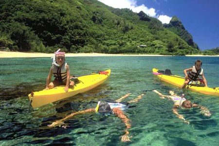 Hanalei River Paddle and Bay Snorkel Tour with Lunch