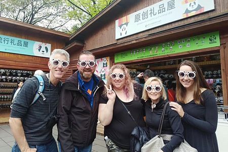 1-Day Panda Breeding Center plus Chengdu City Tour