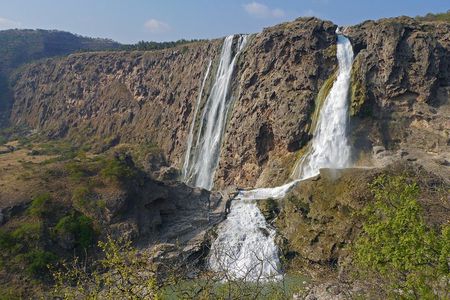 Mountain Tour - Darbat falls, Jebel Samhan, sinkholes, baobabs
