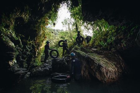 Black Water Rafting Experience Waitomo Caves Tour