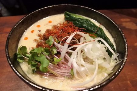 Vegan/Vegetarian Ramen and Gyoza by Bentoya cooking