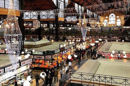 Gourmet Market Walk at the Great Market Hall of Budapest