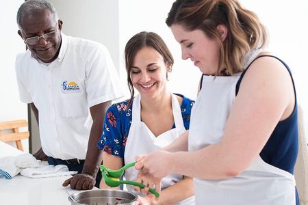 Bazurto Popular Market and Cooking Classes