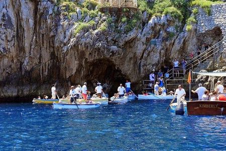 Capri & Blue Grotto Small Group Full-Day Boat Tour from Positano
