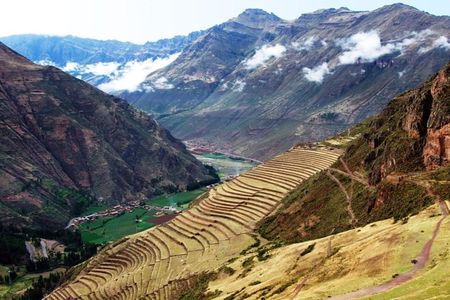 Full-Day Excursion to Sacred Valley, Pisac and Ollantaytambo from Cusco 