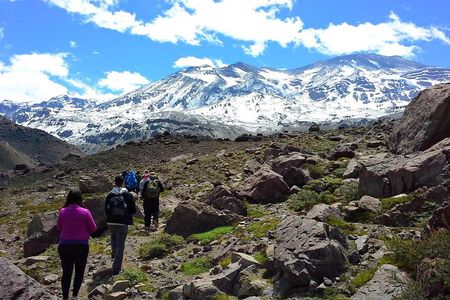 Andes Day Volcano 8K - Cajón del Maipo