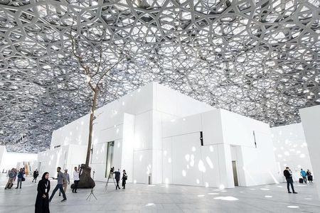  Private Trip to Sheikh Zayed Mosque and Louvre Museum 