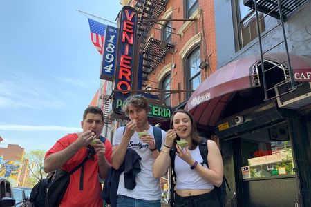 2-Hour Private East Village TV and Movie Sites Walking Tour