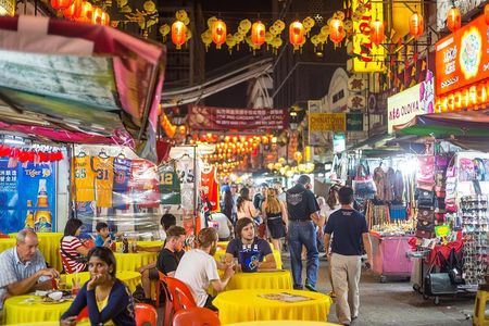 Private Tour: Kuala Lumpur Night Cultural Walk Tour
